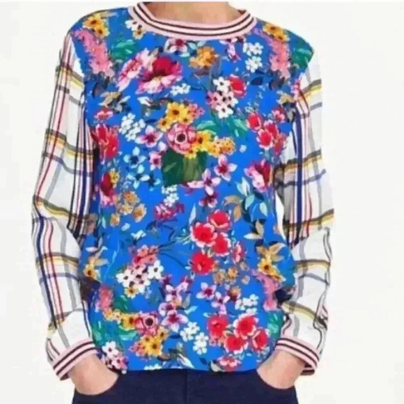 Zara Tops - Zara Woman Long Sleeve Floral Blouse Size XS